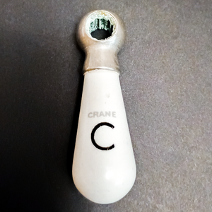 The undamaged cold handle
