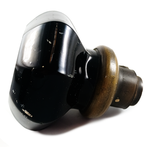 The other side of the loose-collar knob, showing some paint flecks
