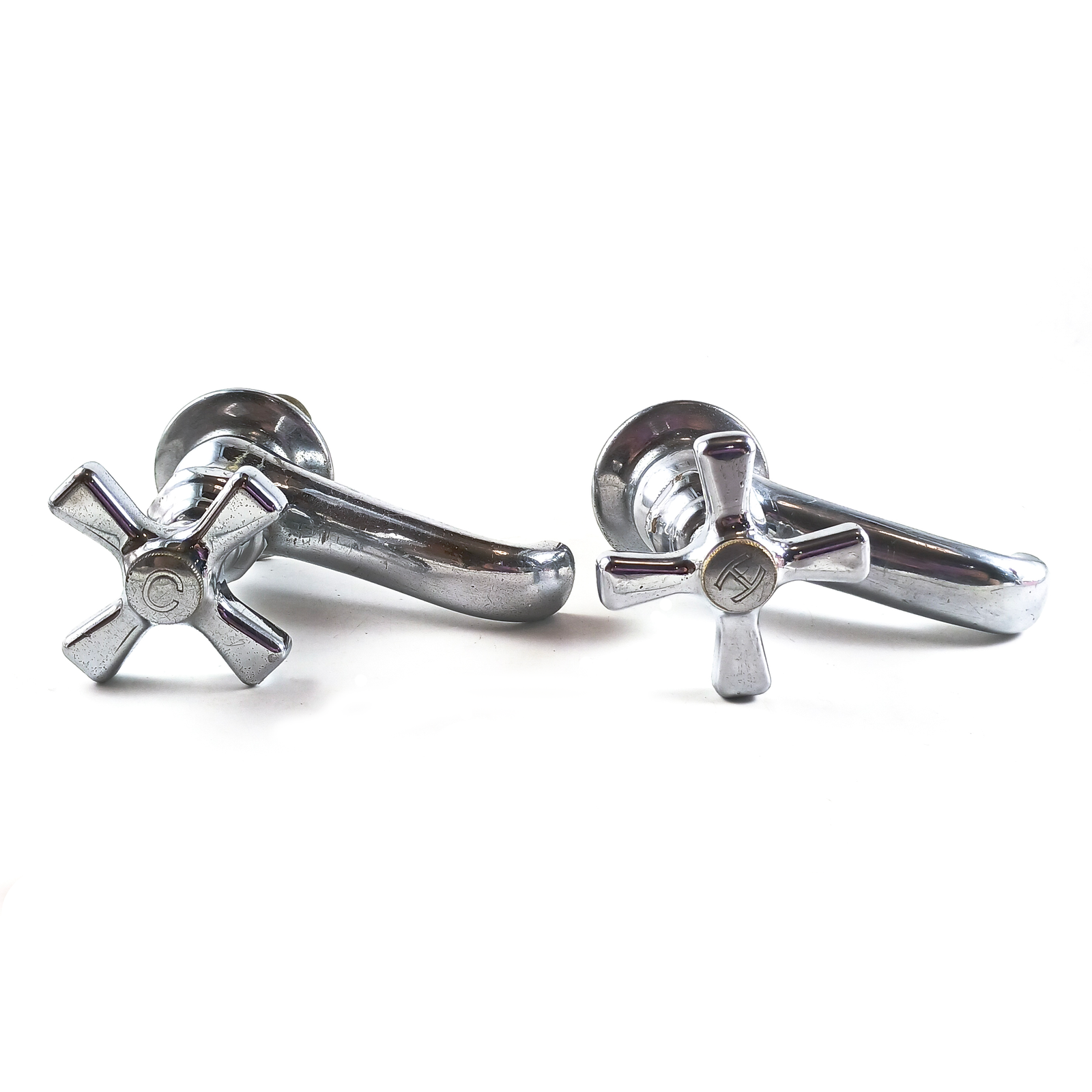 American Standard Hot & Cold Faucet Taps