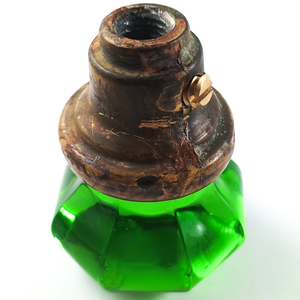 A photo showing the threads in the collar and a better view of the crack in the base, showing that it doesn't go all the way through
