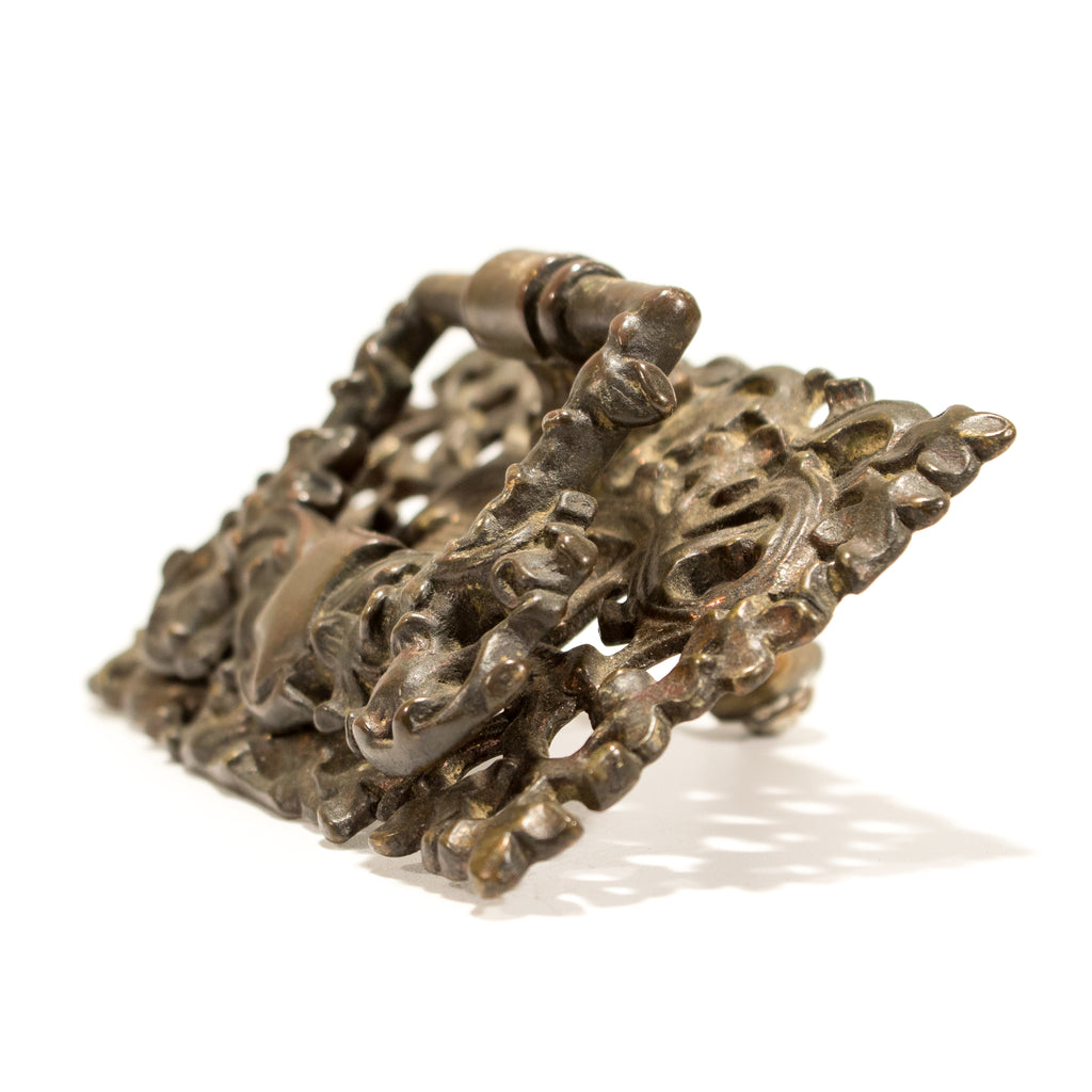 Bronze Ornate Kelp Pattern Drawer Ring Pulls