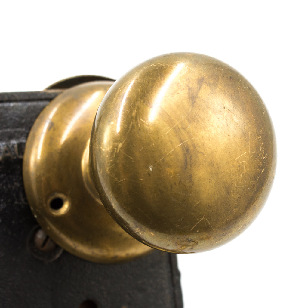 this picture shows the doorknob from a vintage complete Yale brand mortise lock and doorknob set