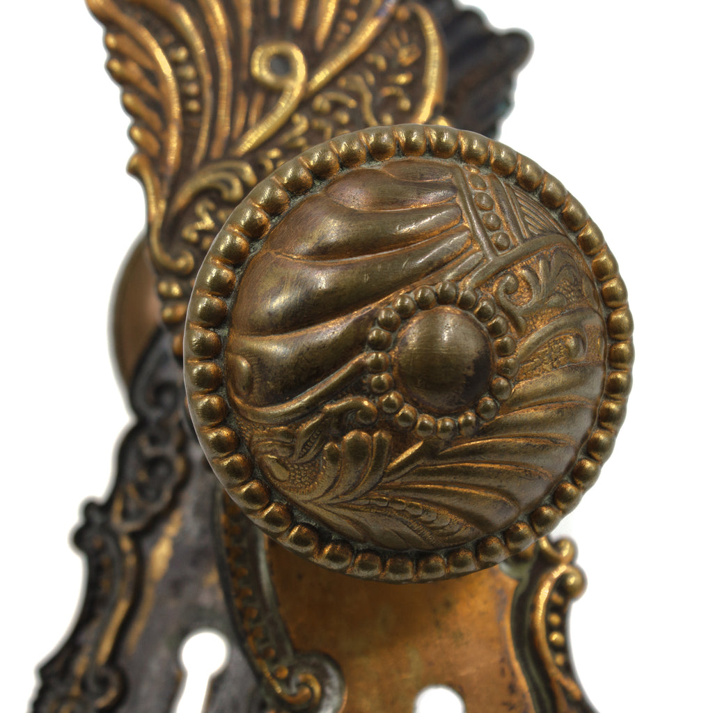 vintage roanoke pattern door knob