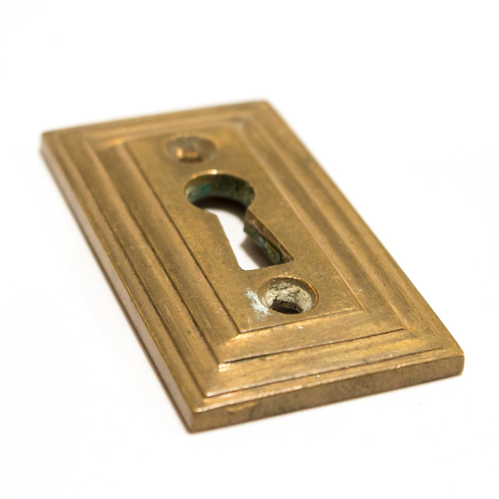 Stepped Keyhole Cover